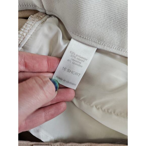 Maurices Womens Sz 16S Short Pull On Straight Leg Dress Pants Khaki Beige - Picture 5 of 5